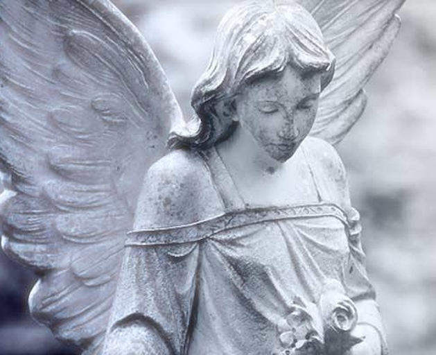 impresa-funebre-graci-e-santamaria-campobello-di-licata-angelo-statua-elementi-commemorativi